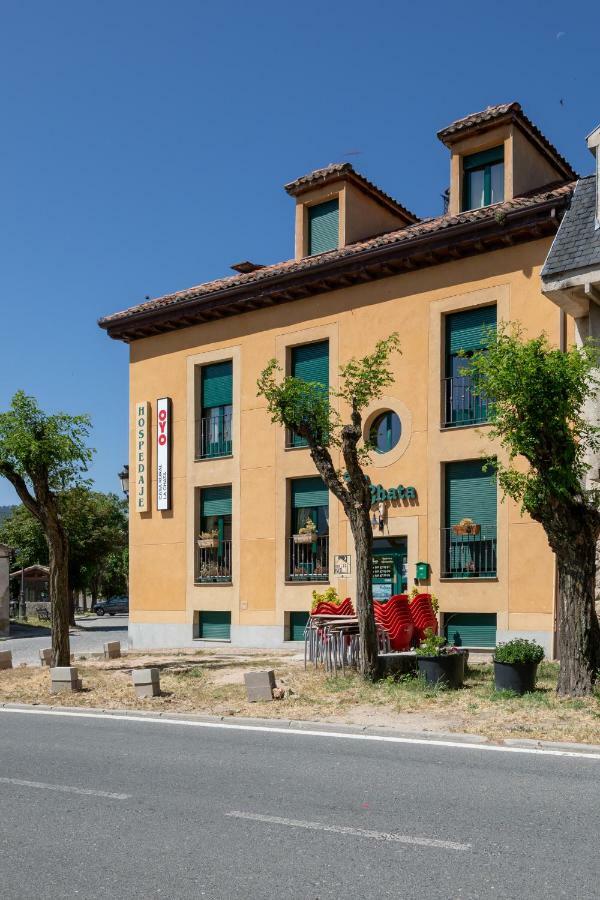 Casa Rural La Chata By Vivere Stays Valsain Exterior foto